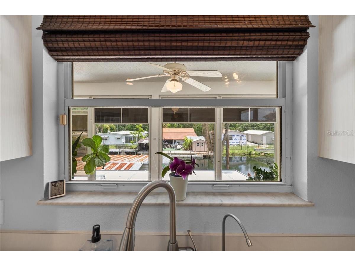 7264 Aberdeen Court Weeki Wachee FL 34607 - WEEKI WACHEE RIVER TB8512787 image18