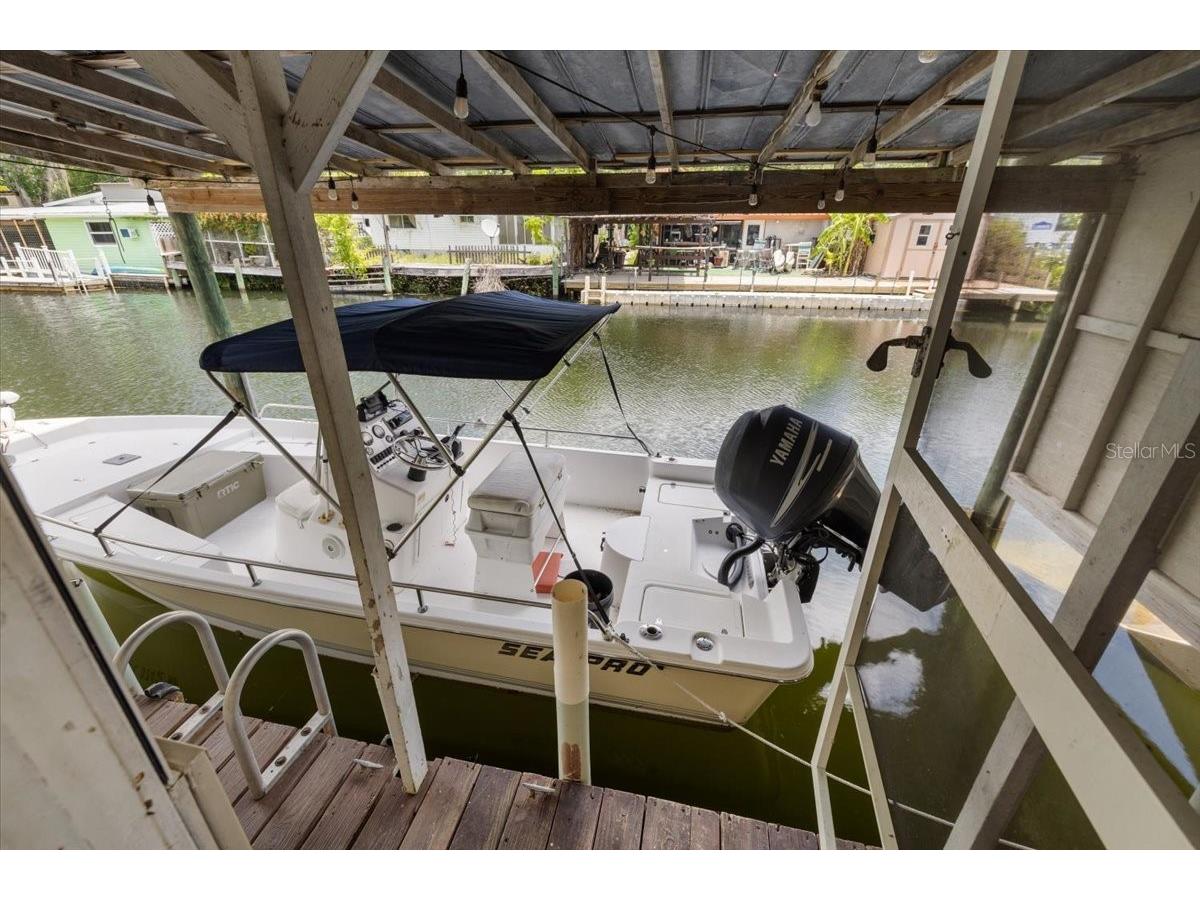 7264 Aberdeen Court Weeki Wachee FL 34607 - WEEKI WACHEE RIVER TB8512787 image2