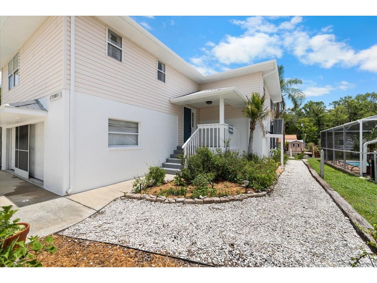 7264 Aberdeen Court Weeki Wachee FL 34607 - WEEKI WACHEE RIVER TB8512787 image3