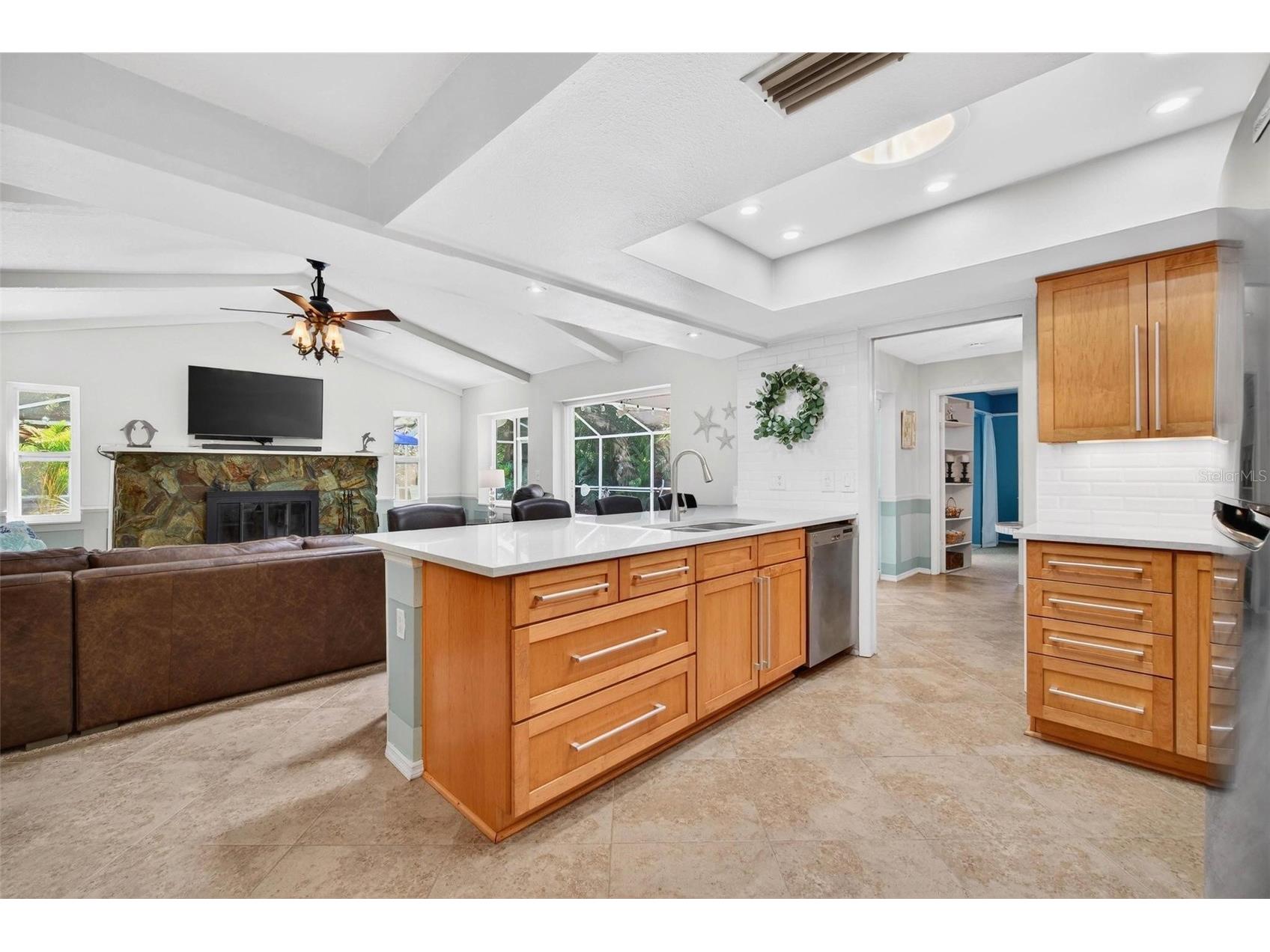 7265 122nd Way Seminole FL 33772 TB8491077 image18