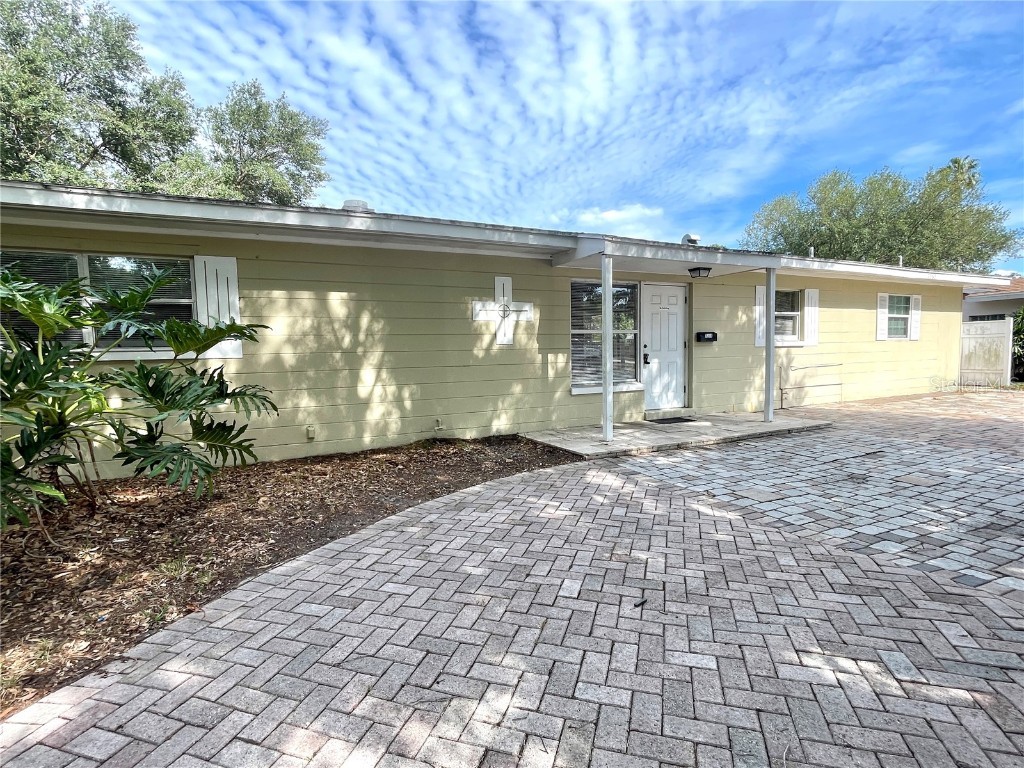 7265 17th Street N Saint Petersburg FL 33702 T3441725 image1
