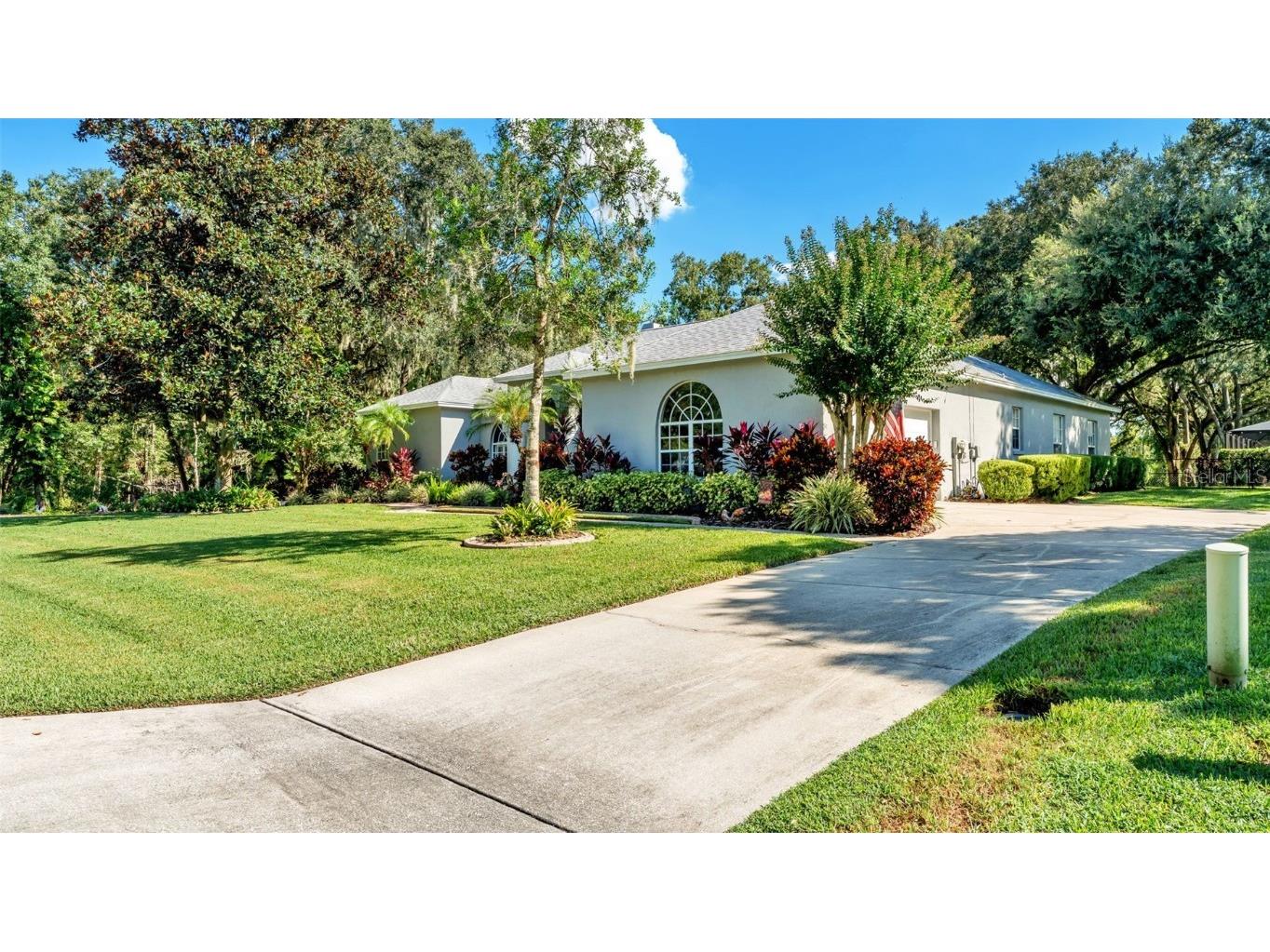 7265 Millbrook Oaks Drive Lakeland FL 33813 L4956126 image2