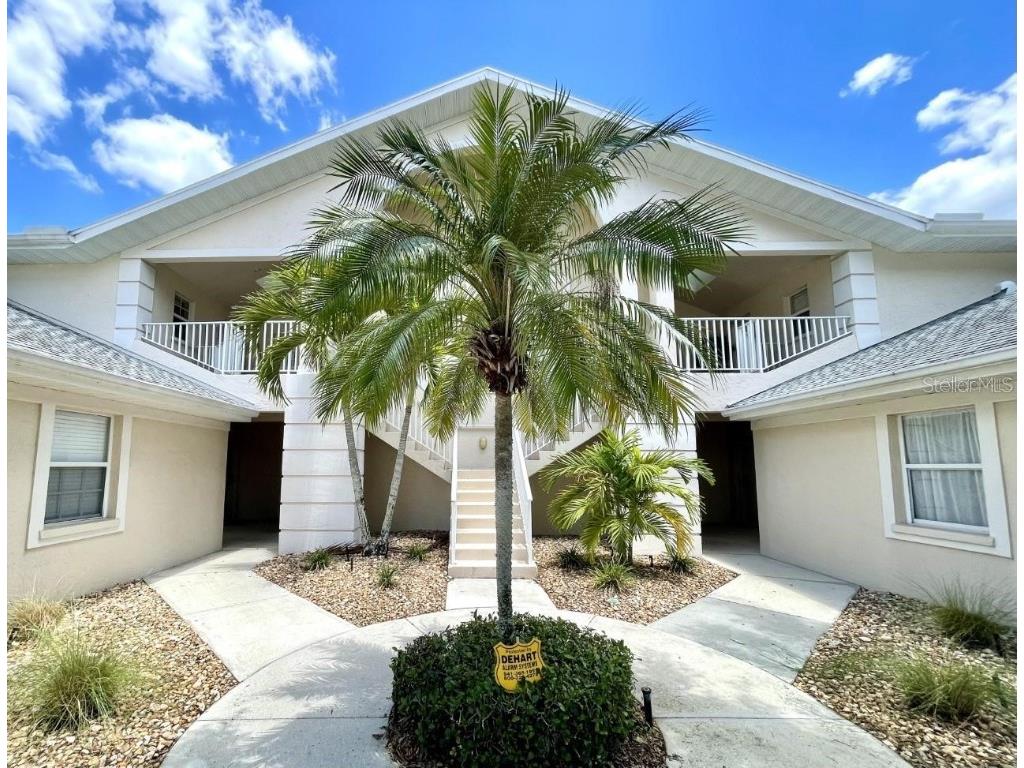 7266 Eleanor Circle #201 Sarasota FL 34243 O6231708 image1