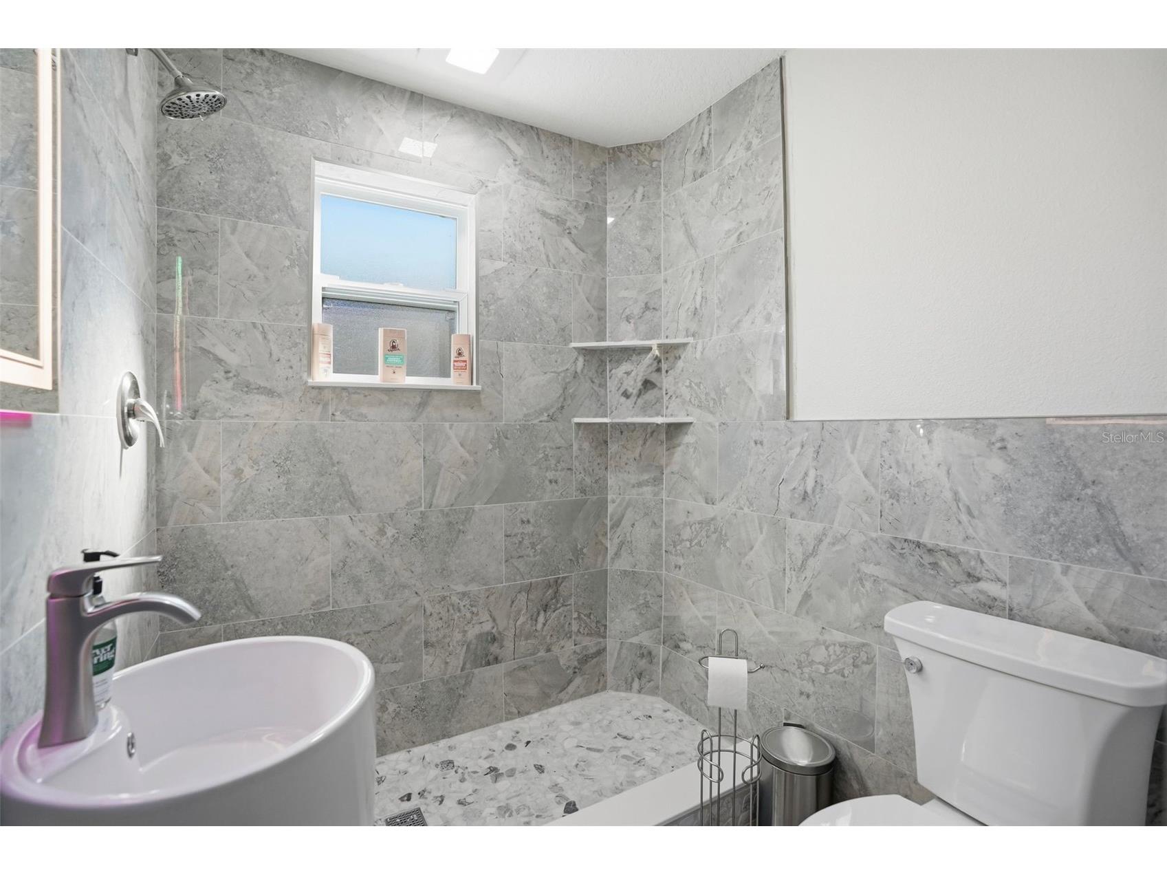 7266 Tropical Drive Weeki Wachee FL 34607 TB8469717 image12