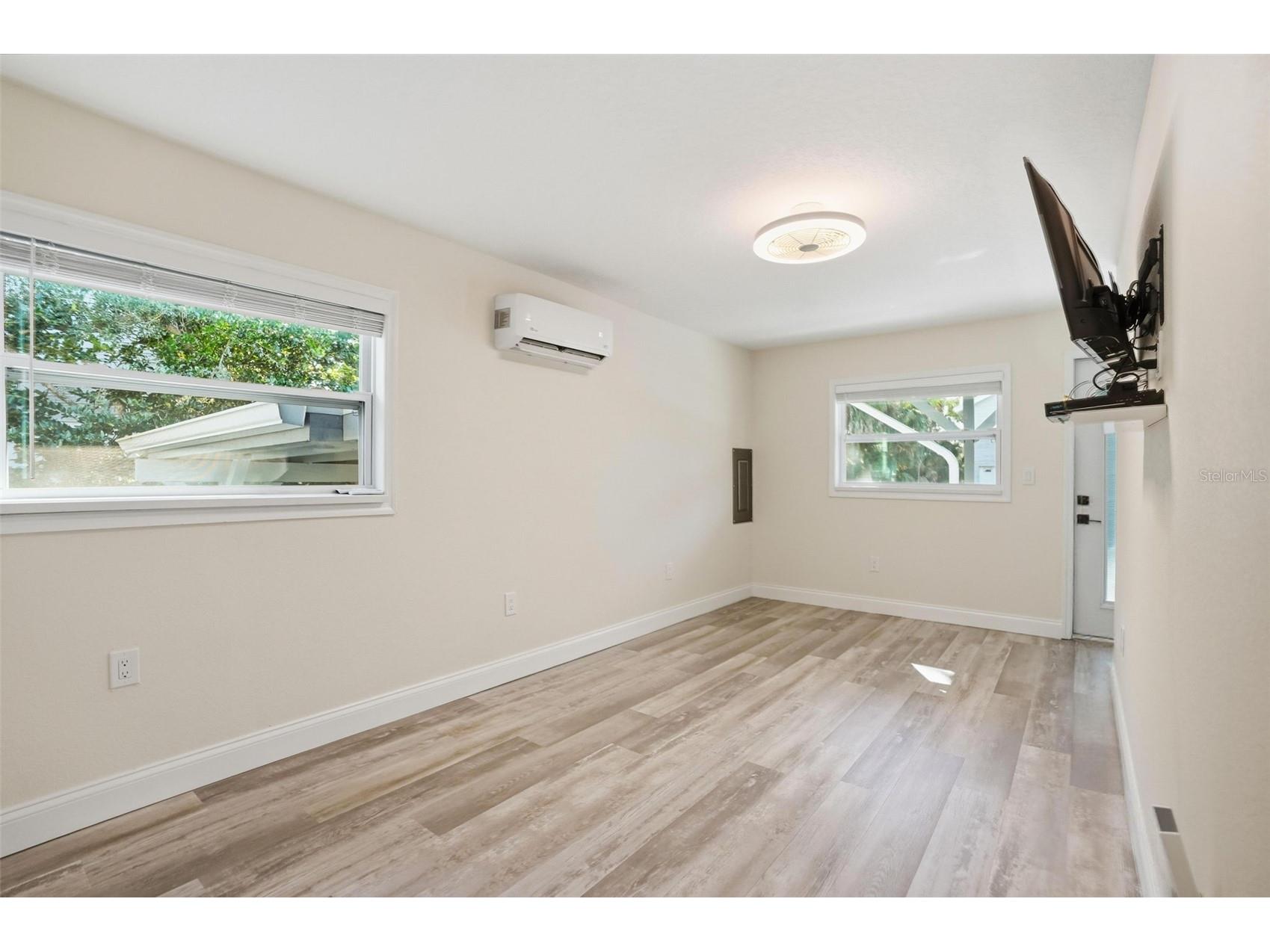 7266 Tropical Drive Weeki Wachee FL 34607 TB8469717 image21