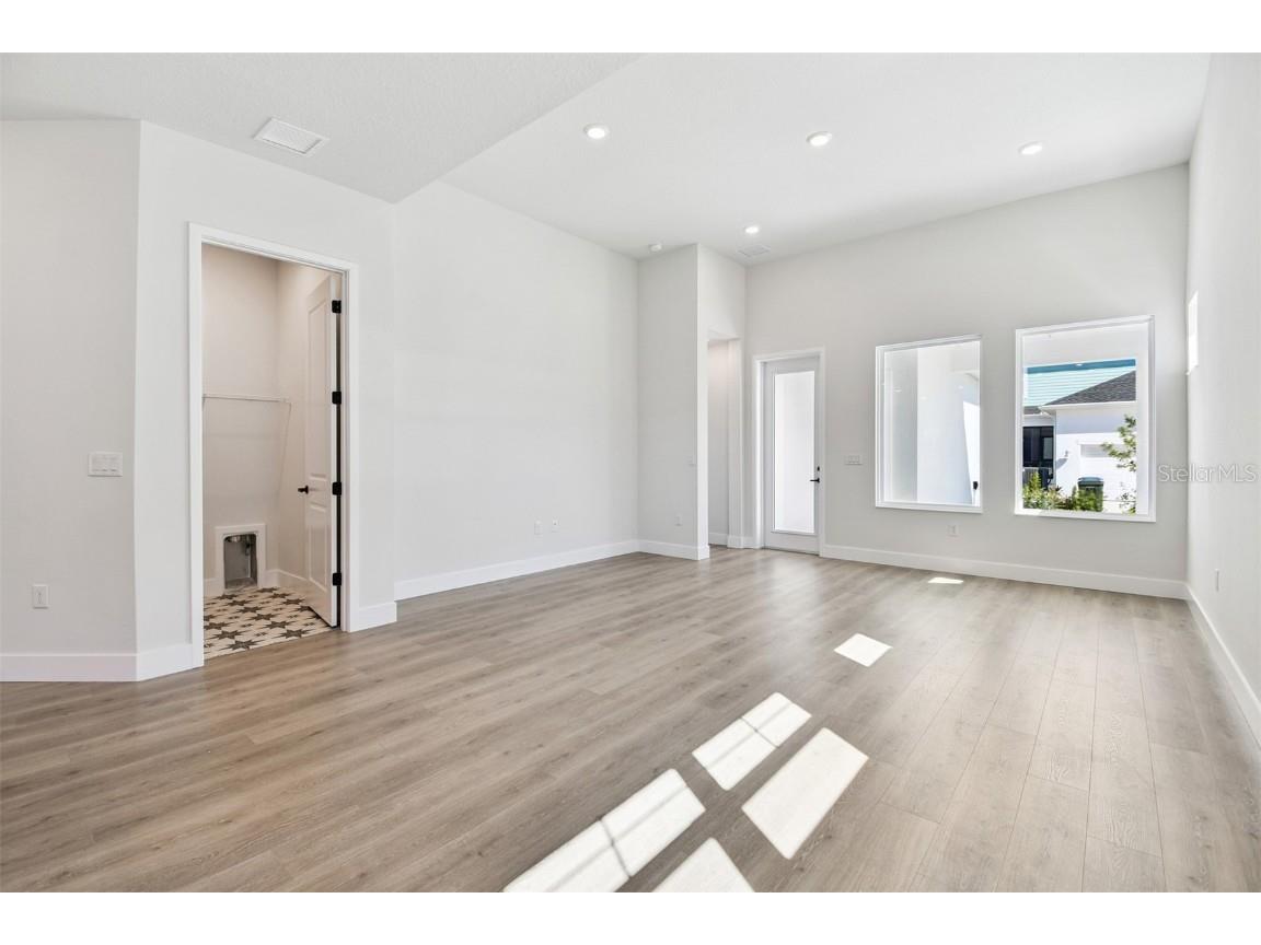 7267 Kodiak Lane Sarasota FL 34240 TB8437851 image14