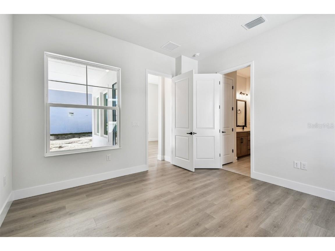 7267 Kodiak Lane Sarasota FL 34240 TB8437851 image20