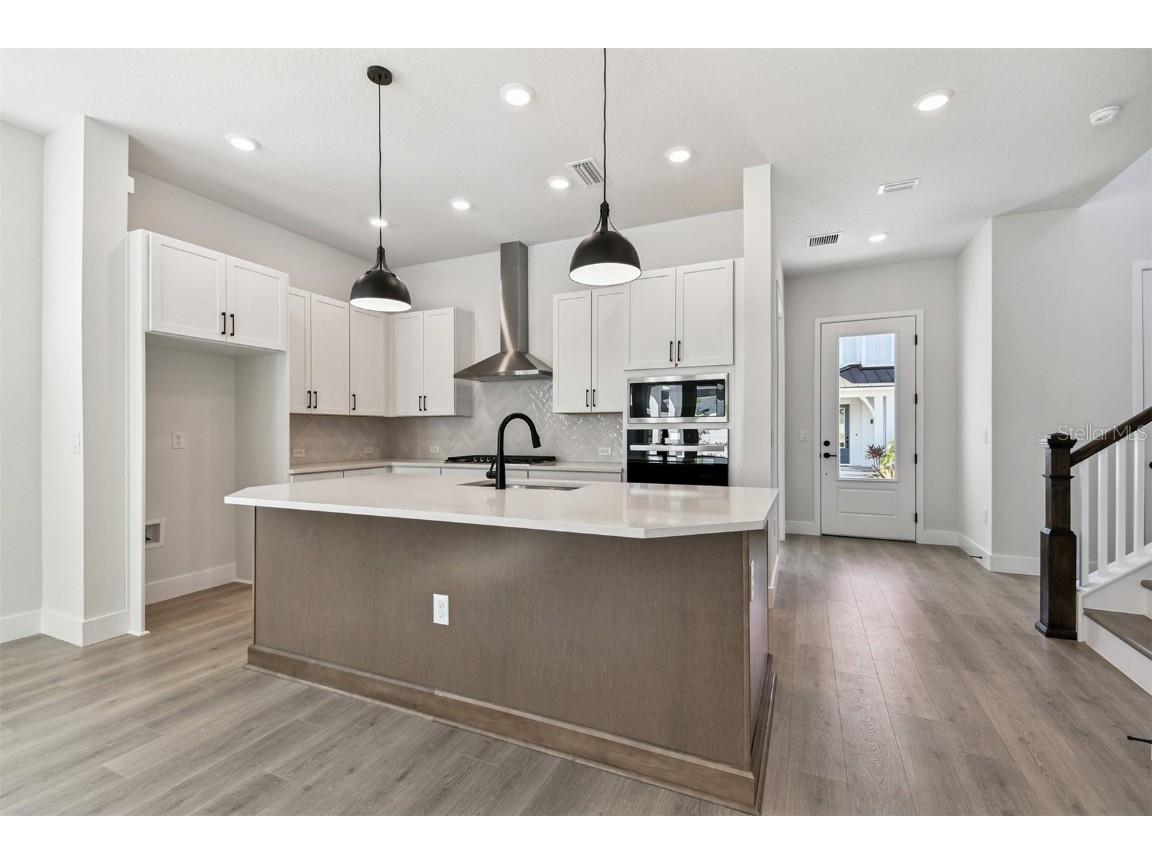 7267 Kodiak Lane Sarasota FL 34240 TB8437851 image6