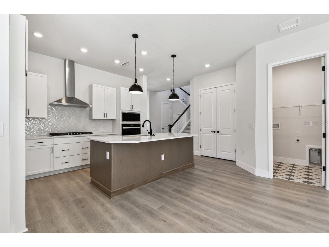 7267 Kodiak Lane Sarasota FL 34240 TB8437851 image7