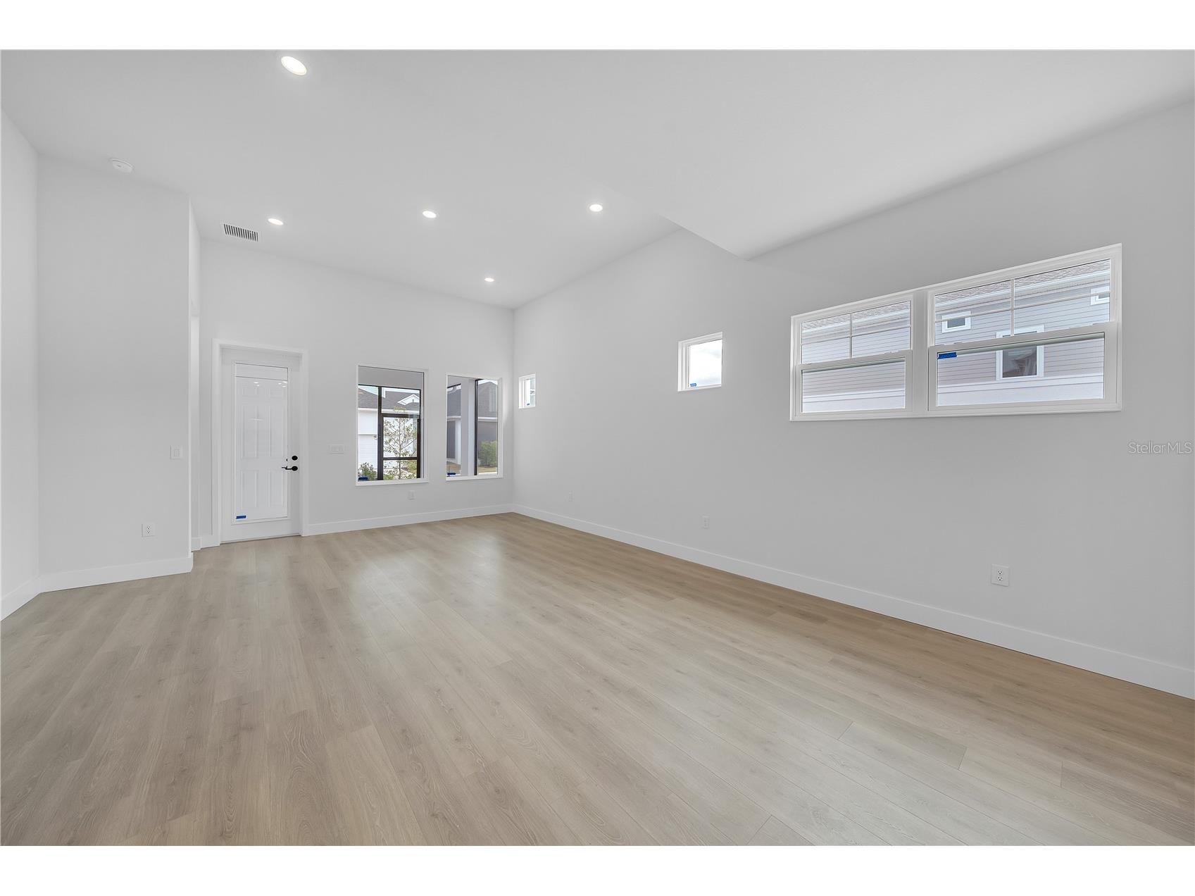 7267 Kodiak Lane Sarasota FL 34240 TB8502773 image32