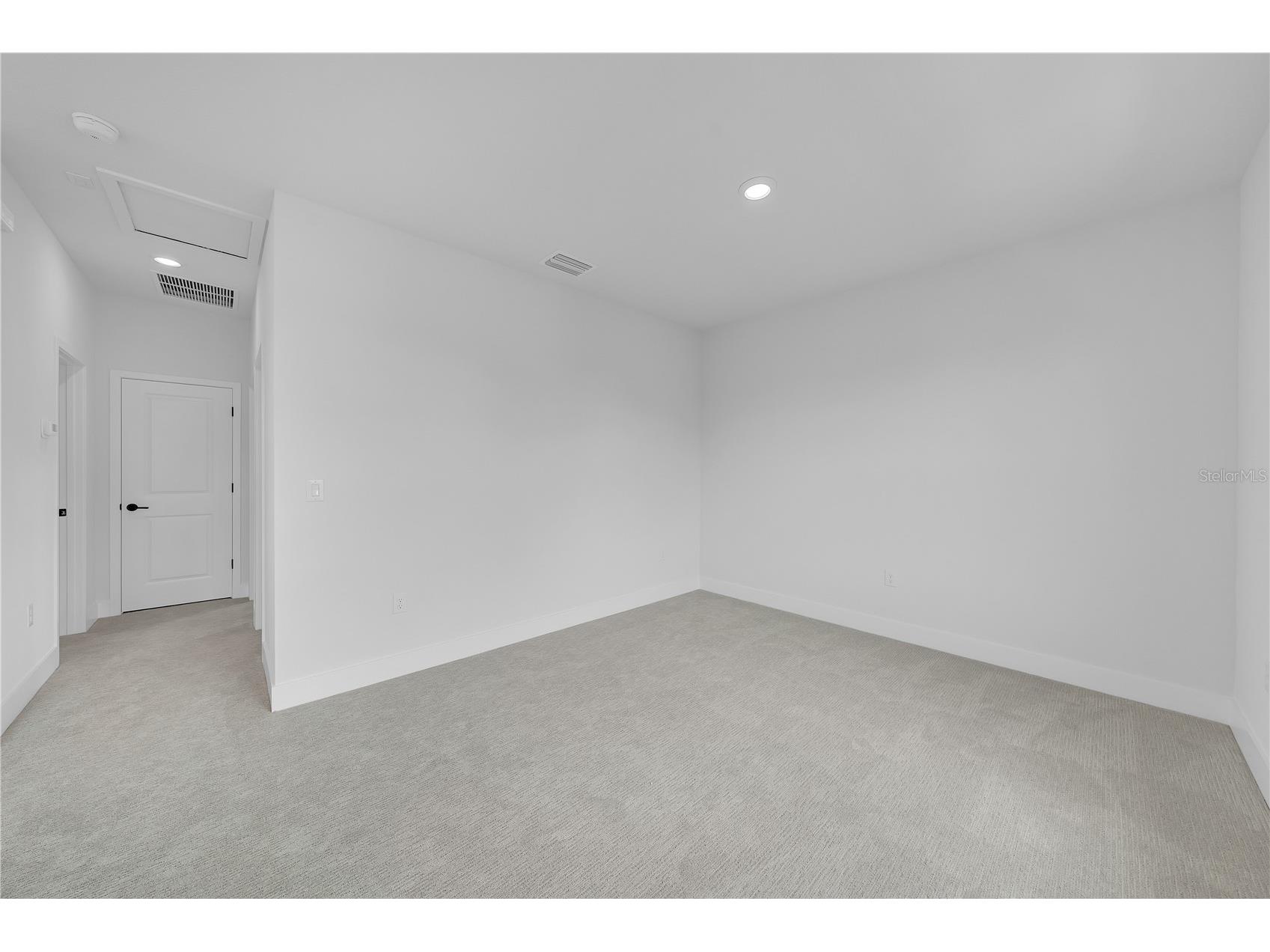 7267 Kodiak Lane Sarasota FL 34240 TB8502773 image36