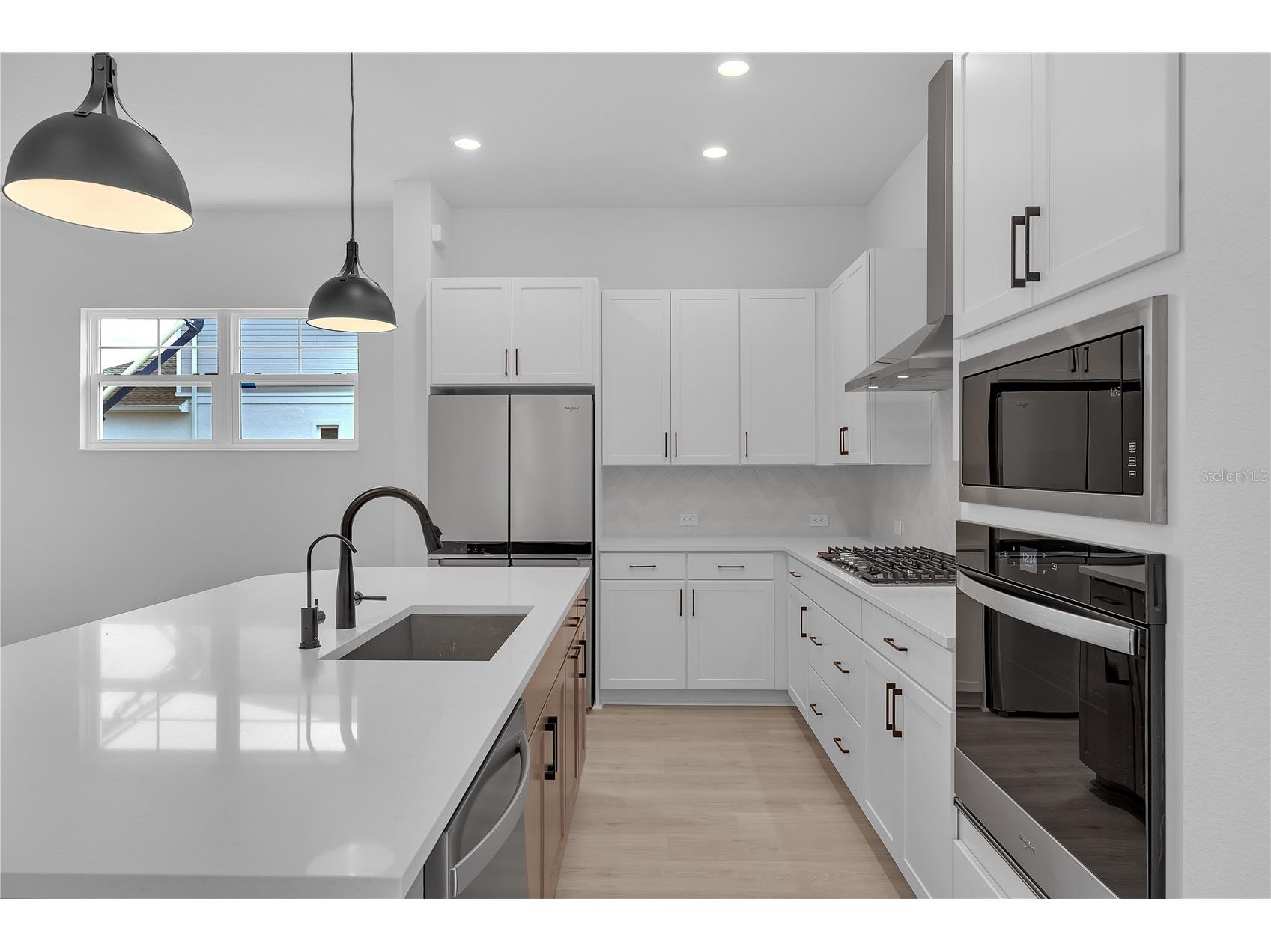7267 Kodiak Lane Sarasota FL 34240 TB8502773 image4