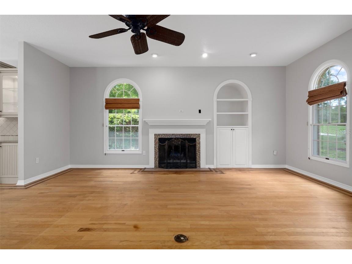 7268 Crystal Spring Run Weeki Wachee FL 34607 W7881287 image17