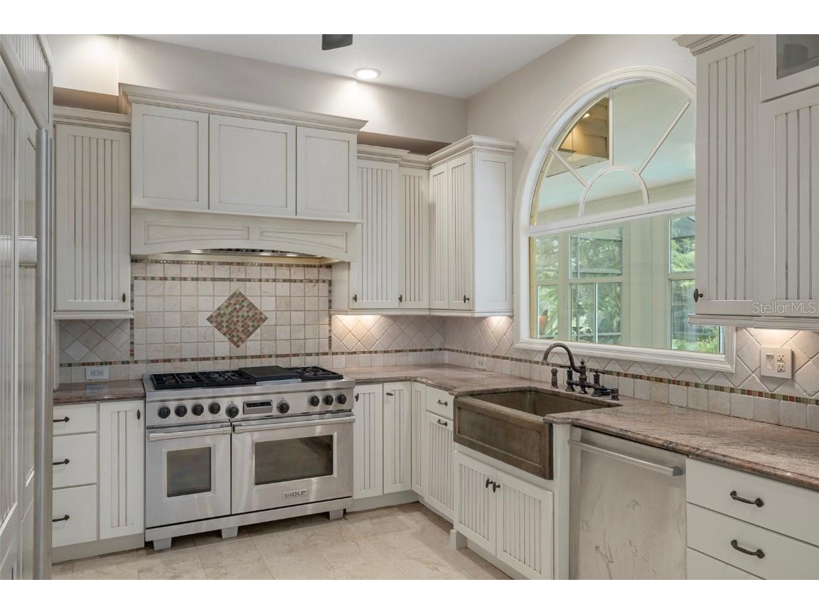 7268 Crystal Spring Run Weeki Wachee FL 34607 W7881287 image28