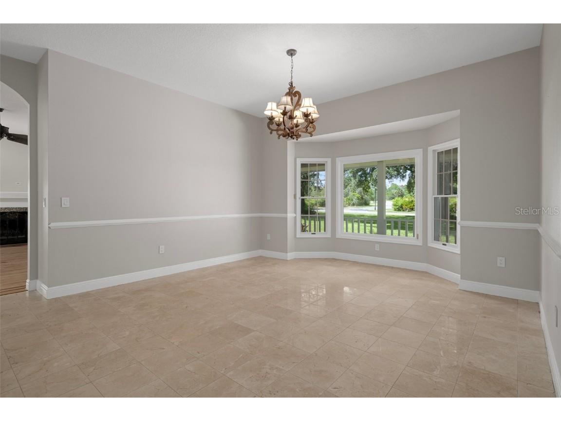 7268 Crystal Spring Run Weeki Wachee FL 34607 W7881287 image34