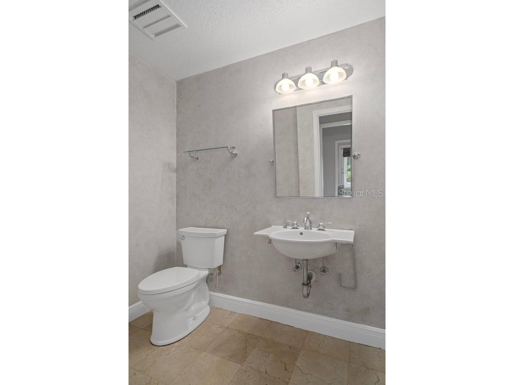 7268 Crystal Spring Run Weeki Wachee FL 34607 W7881287 image45