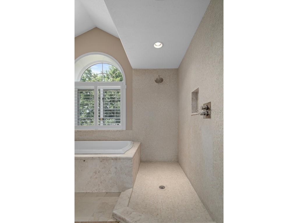 7268 Crystal Spring Run Weeki Wachee FL 34607 W7881287 image66