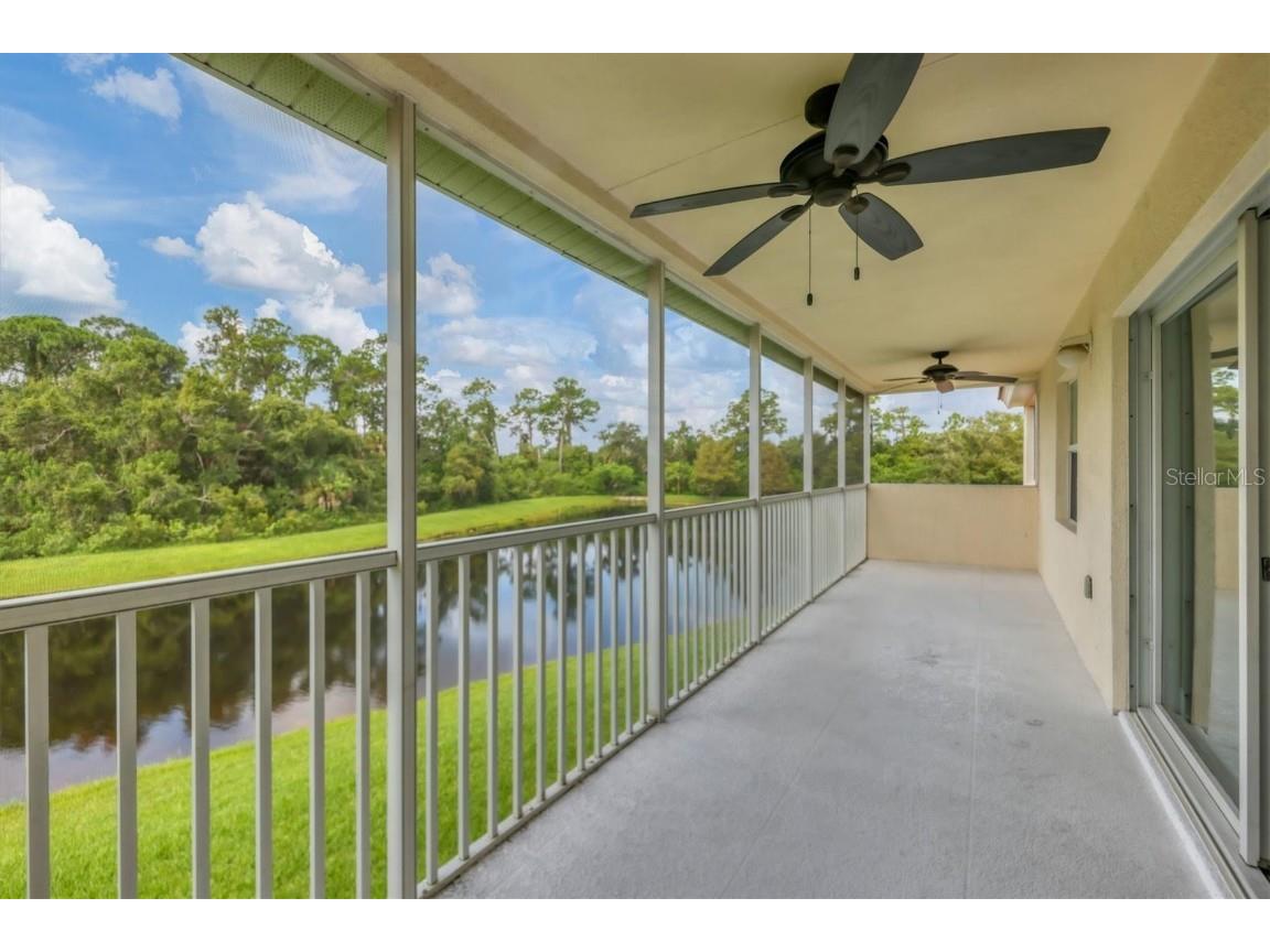 7269 Fountain Palm Circle Bradenton FL 34203 A4619712 image1