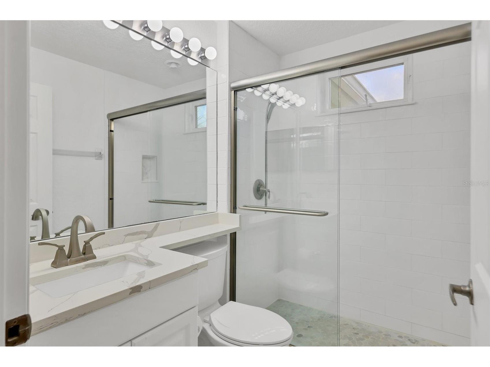 7269 Fountain Palm Circle Bradenton FL 34203 A4682552 image20