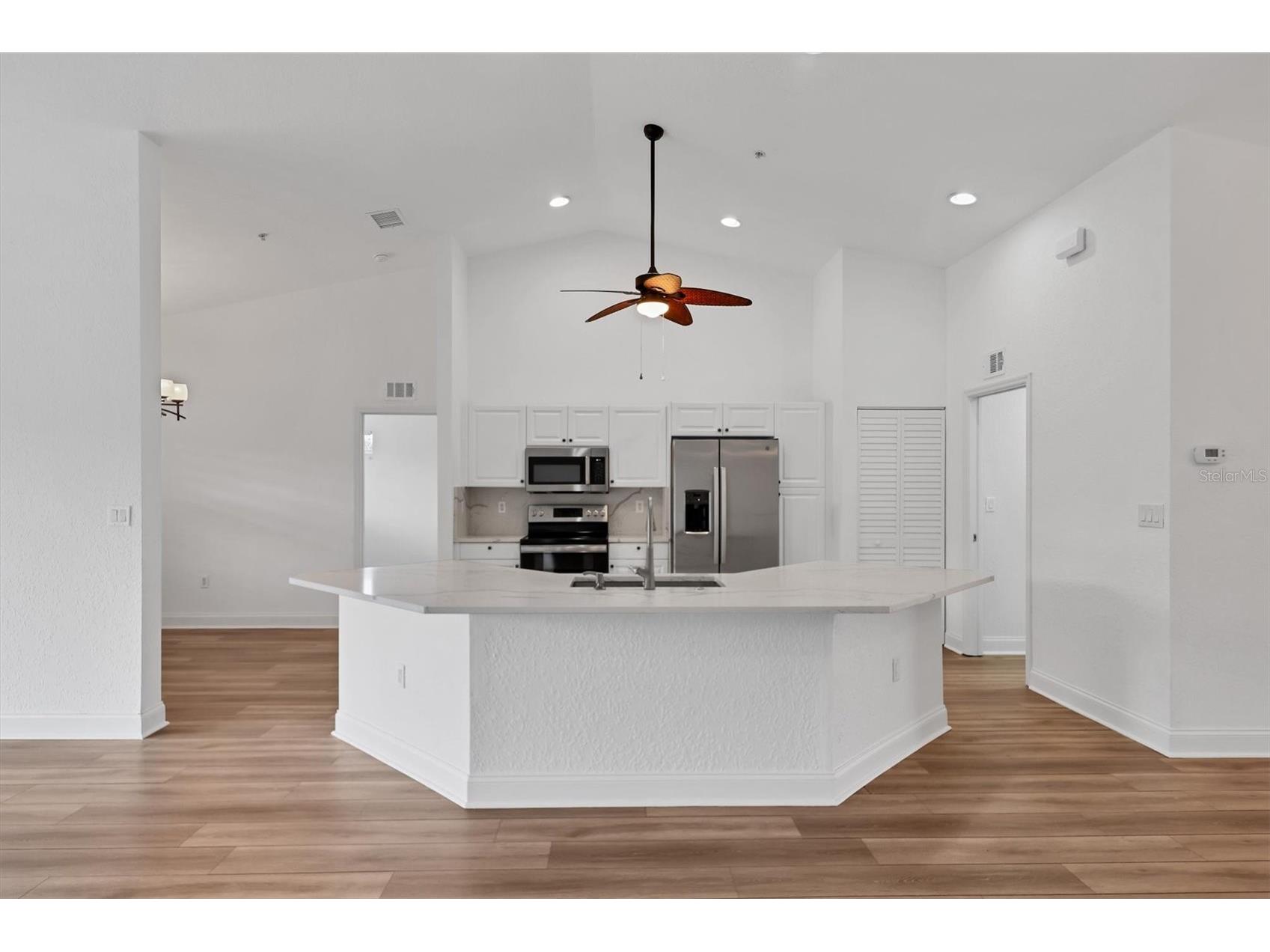 7269 Fountain Palm Circle Bradenton FL 34203 A4682552 image8