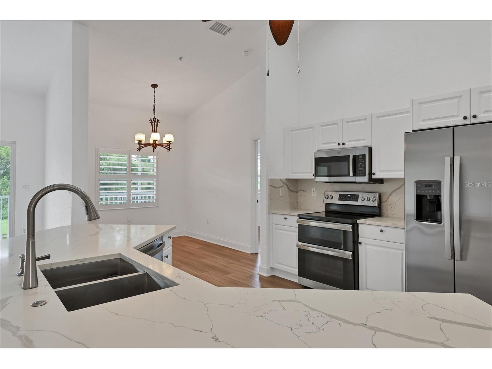 7269 Fountain Palm Circle Bradenton FL 34203 A4682552 image9