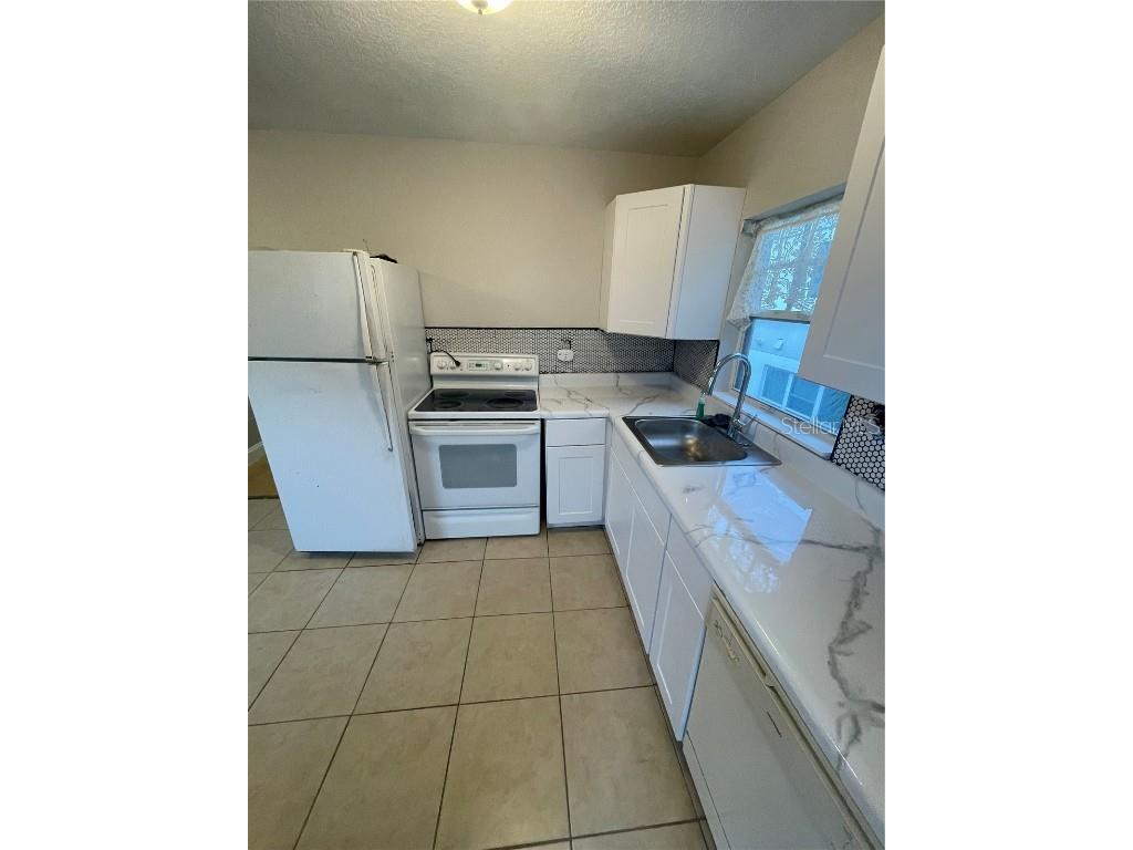 727 1/2 Edgewater Drive Orlando FL 32804 TB8451073 image2