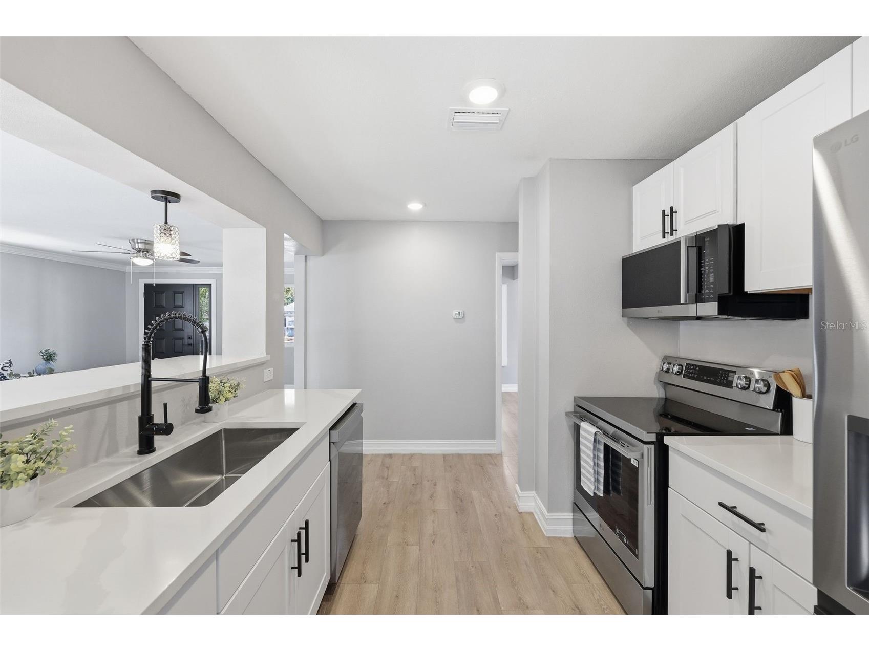 727 16th Ave Nw Largo FL 33770 TB8513068 image11