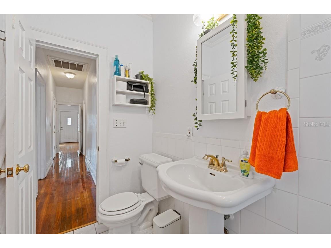 727 23rd Avenue N Saint Petersburg FL 33704 TB8448041 image9