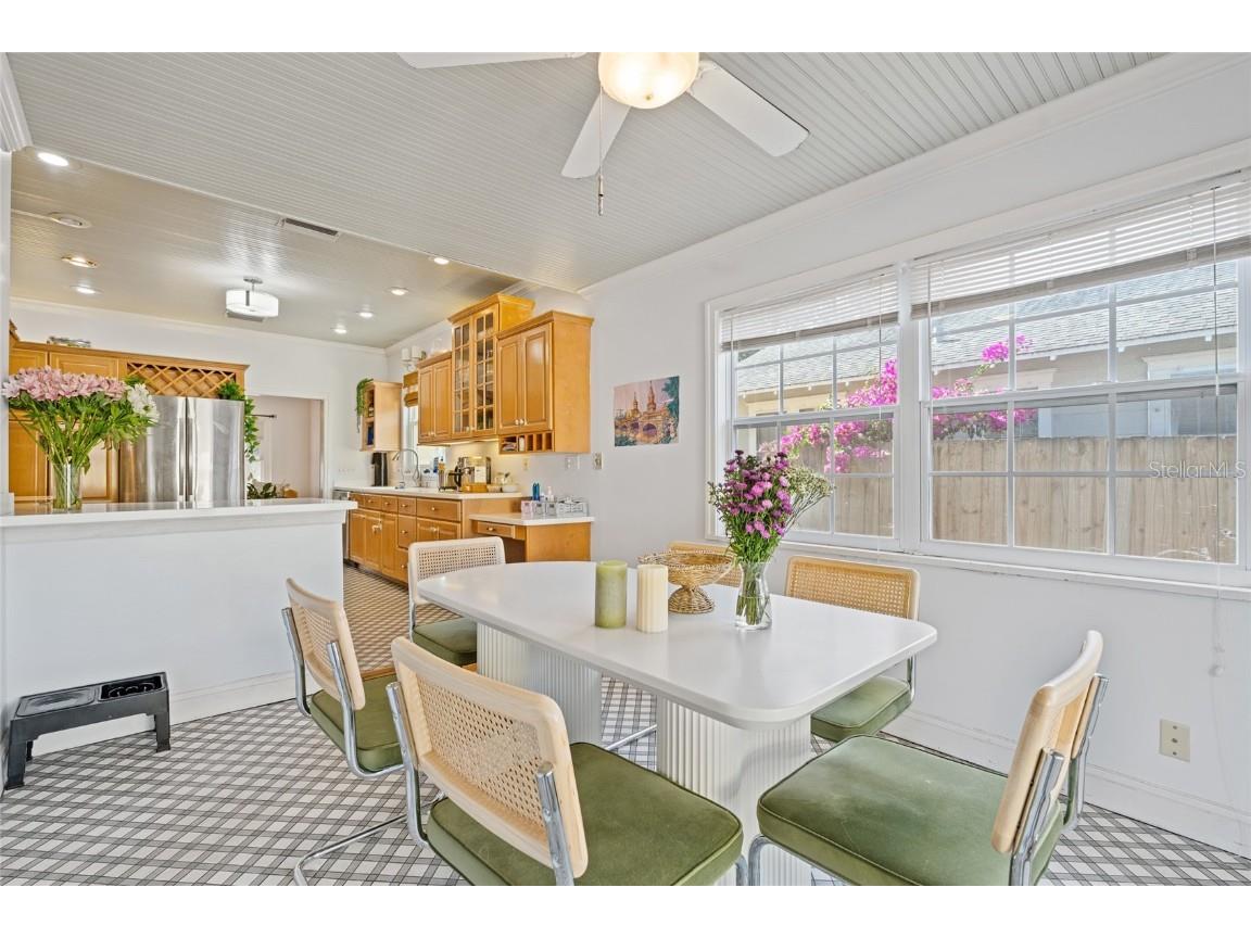 727 23rd Avenue N Saint Petersburg FL 33704 TB8448138 image7