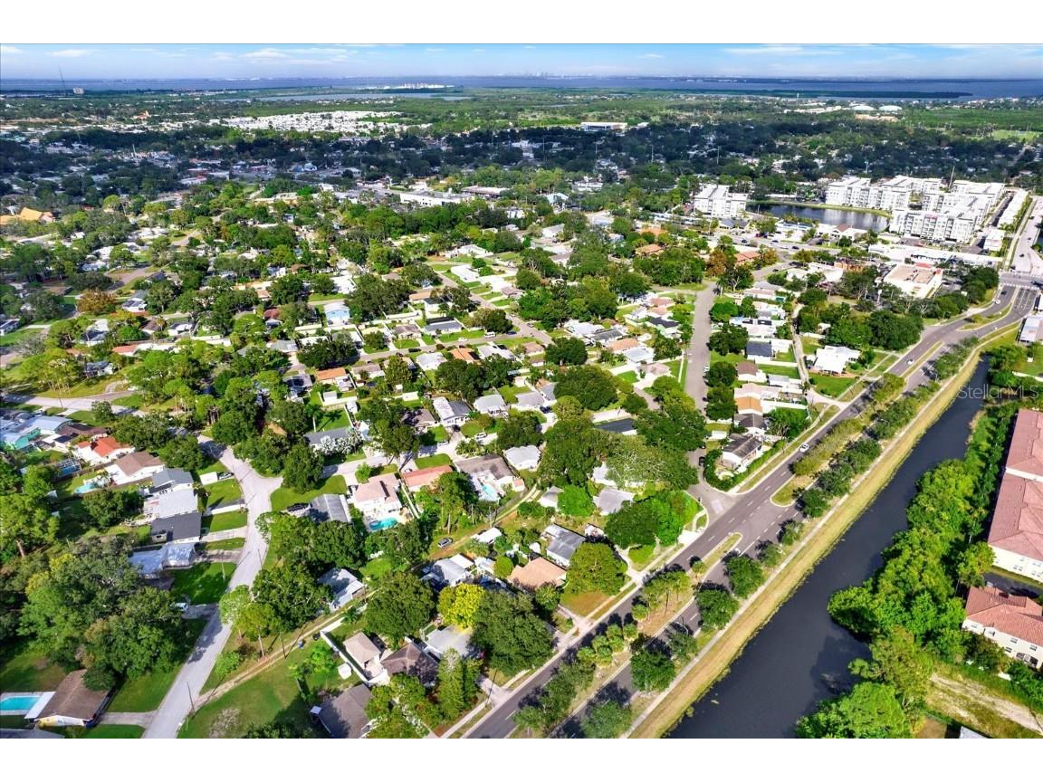 727 54th Avenue N Saint Petersburg FL 33703 TB8436182 image23