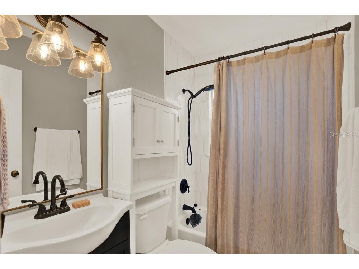 727 54th Avenue N Saint Petersburg FL 33703 TB8436182 image9