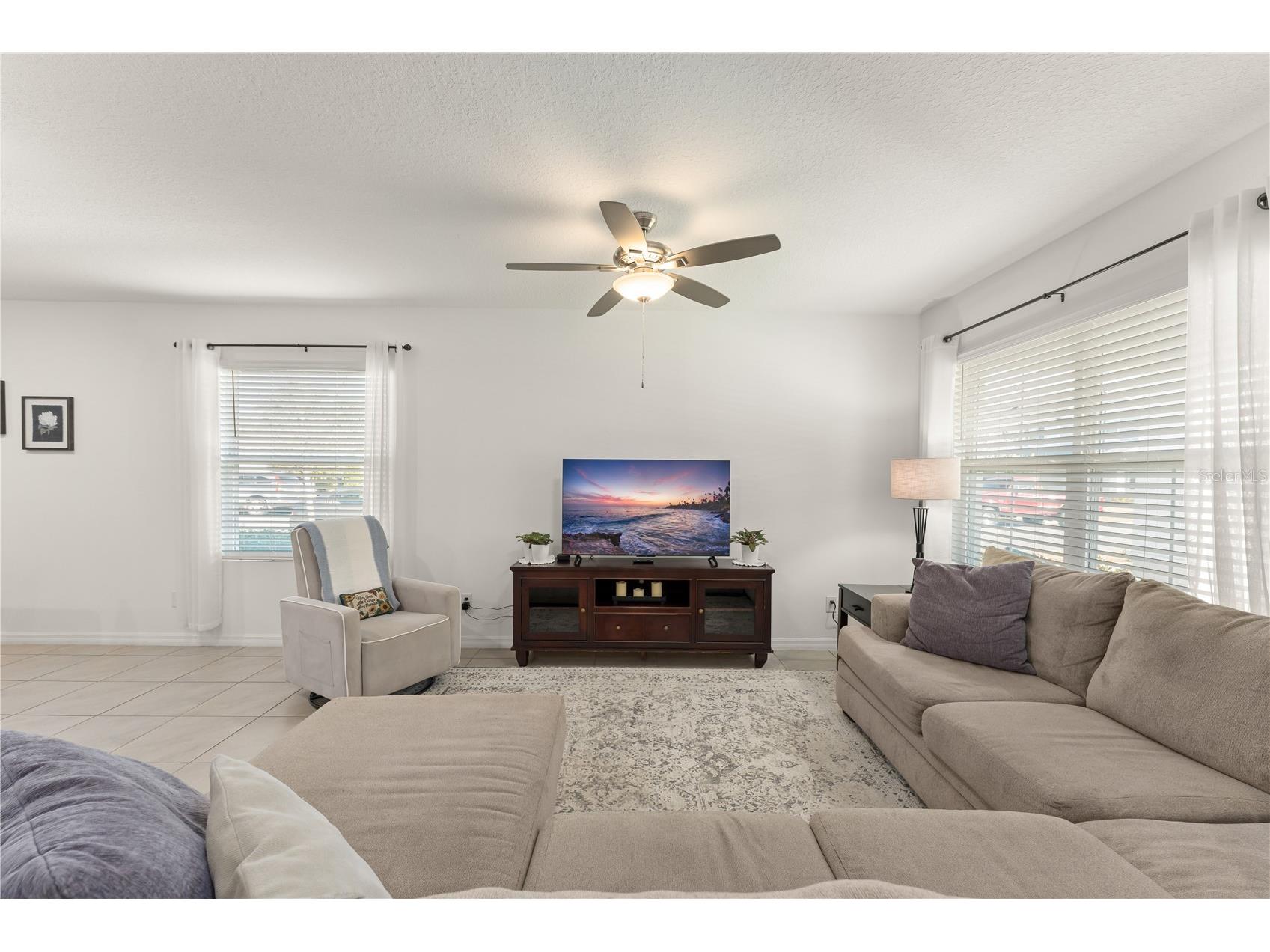 727 Costa Lane Debary FL 32713 O6385453 image4