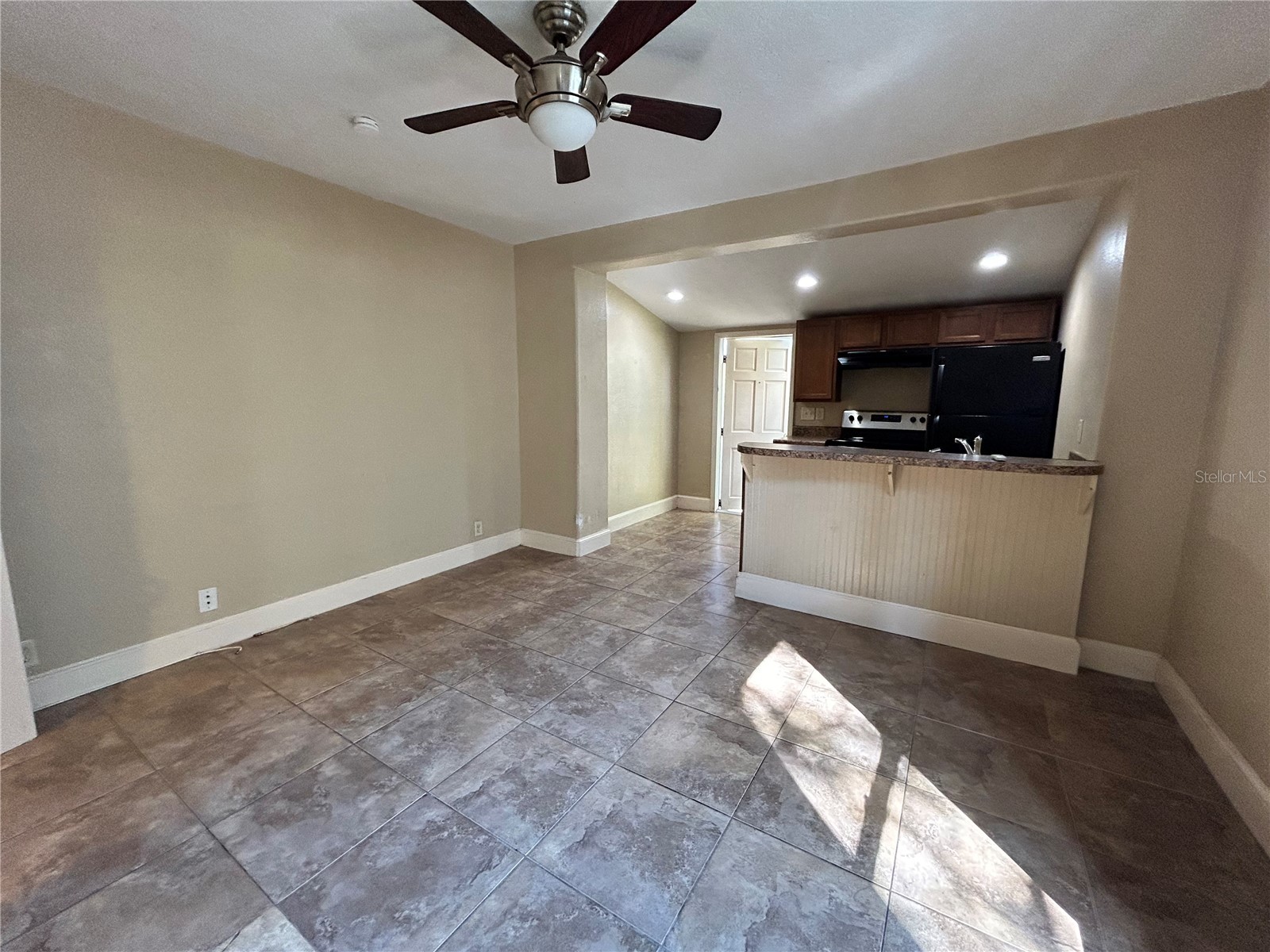 727 Dartmoor Street N #2 Saint Petersburg FL 33701 TB8491958 image4