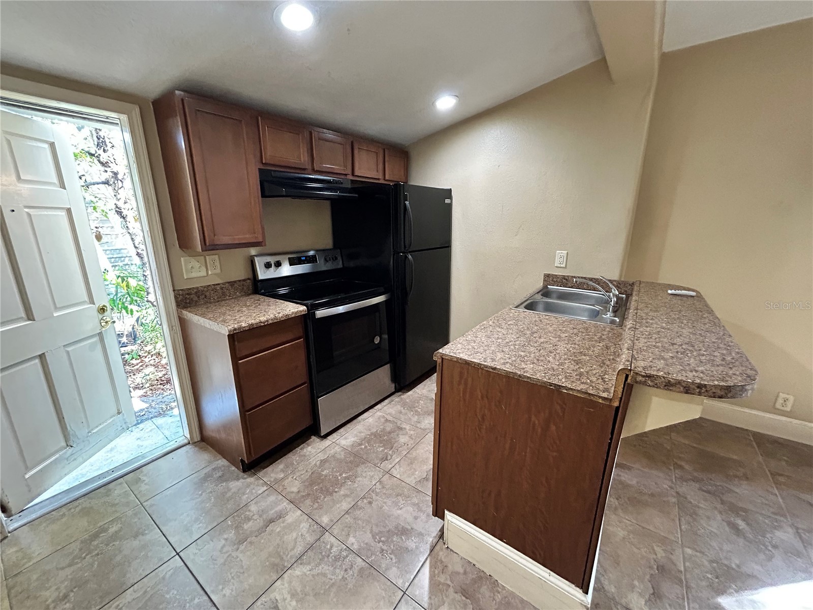 727 Dartmoor Street N #2 Saint Petersburg FL 33701 TB8491958 image7