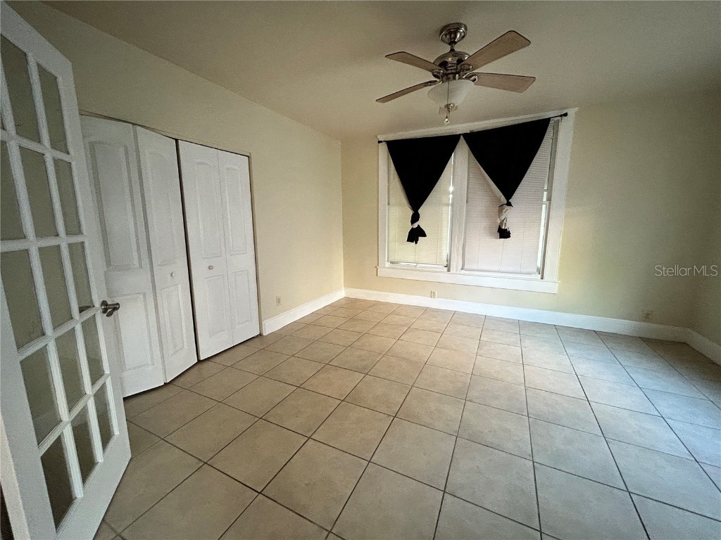 727 Dartmoor Street N #301 Saint Petersburg FL 33701 TB8454988 image6