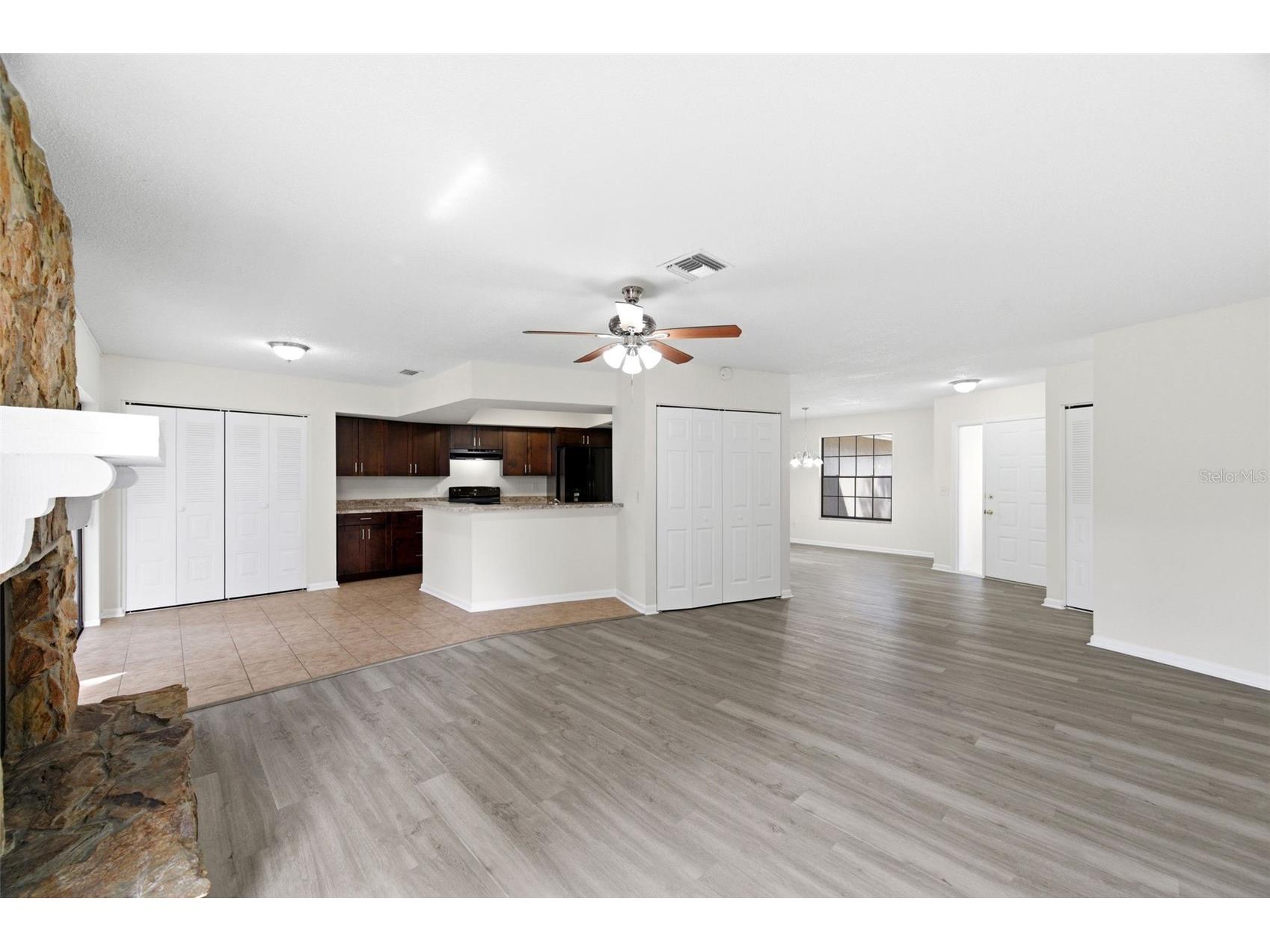 727 Isleton Drive Brandon FL 33511 TB8487982 image11