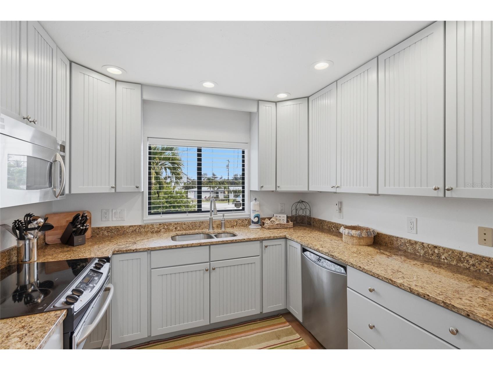 727 Jacaranda Road Anna Maria FL 34216 A4688612 image14