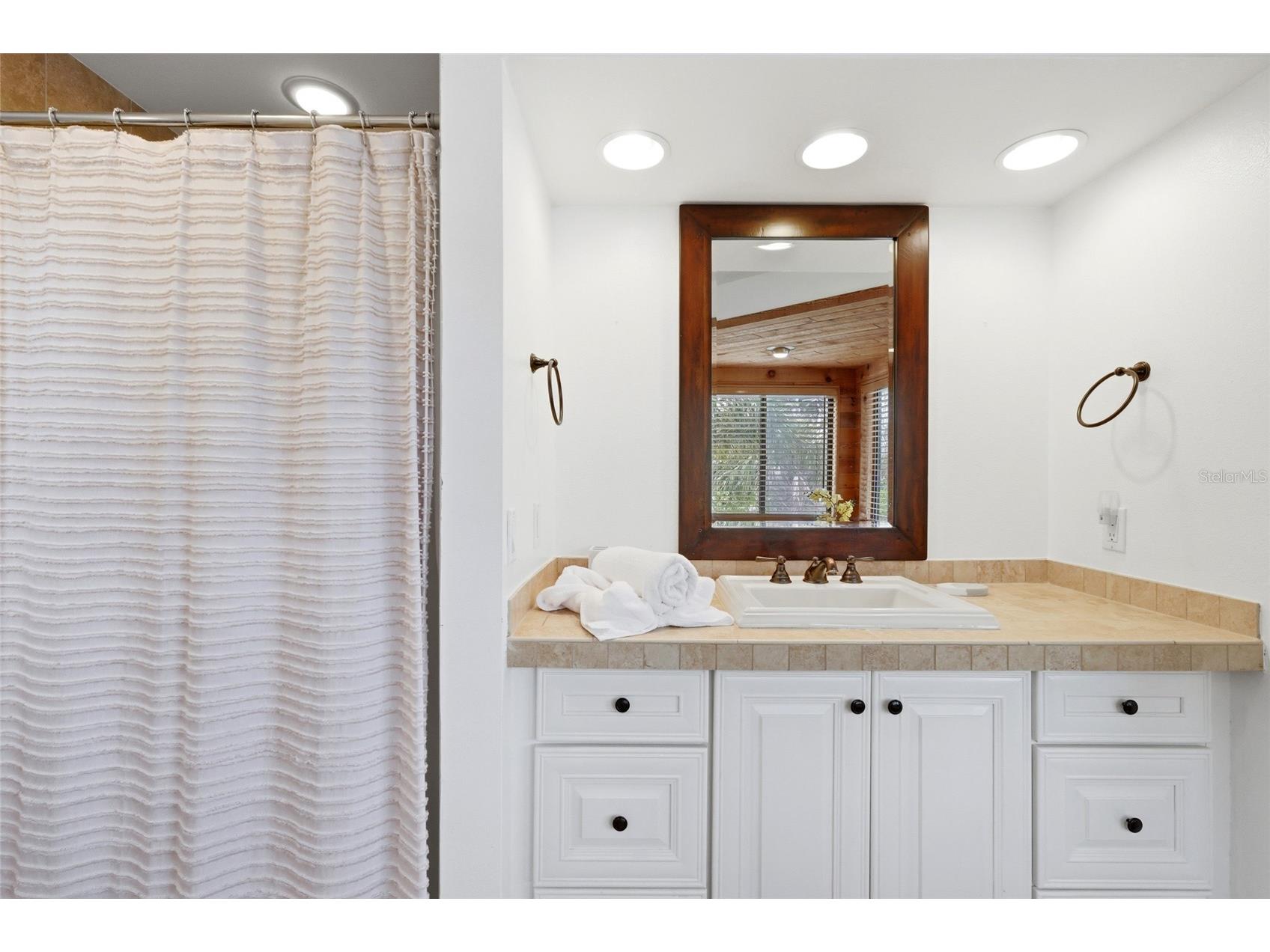 727 Jacaranda Road Anna Maria FL 34216 A4688612 image23