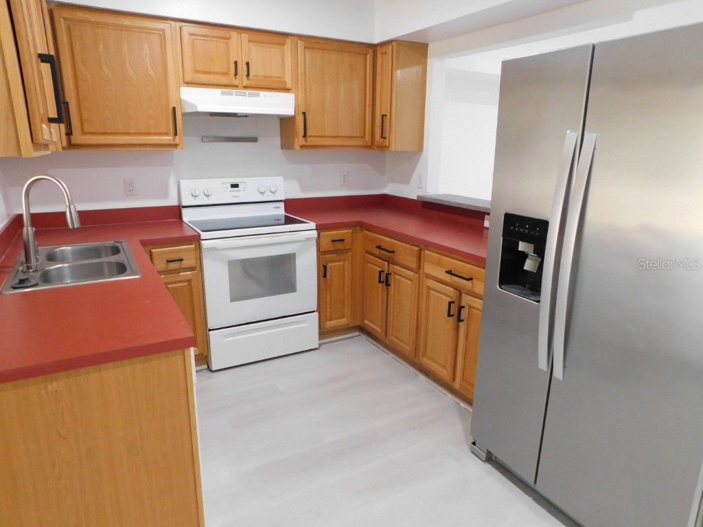 727 Kensington Lake Circle Brandon FL 33511 TB8388376 image15