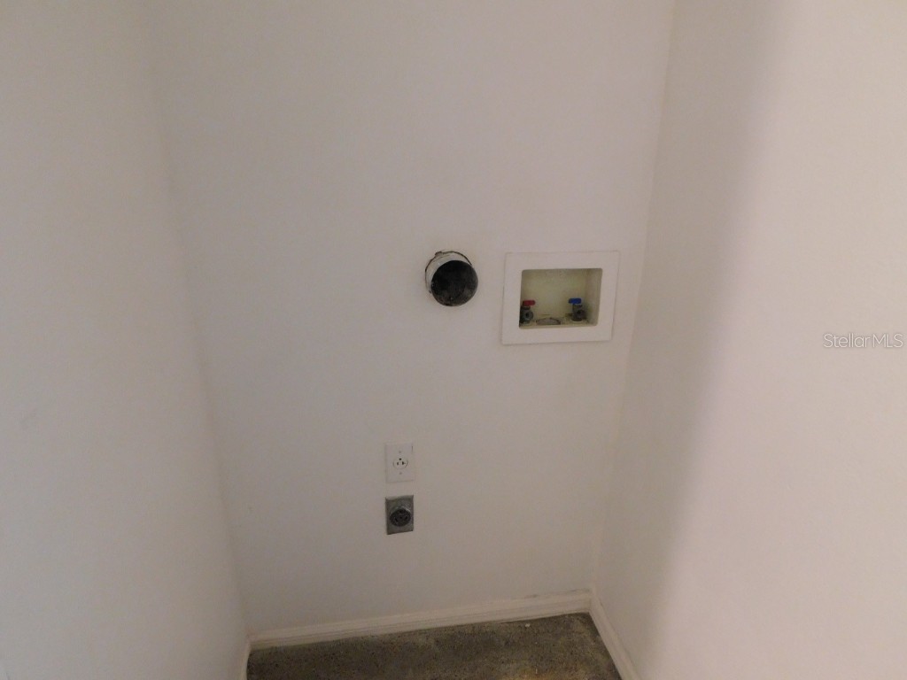 727 Kensington Lake Circle Brandon FL 33511 TB8388376 image26