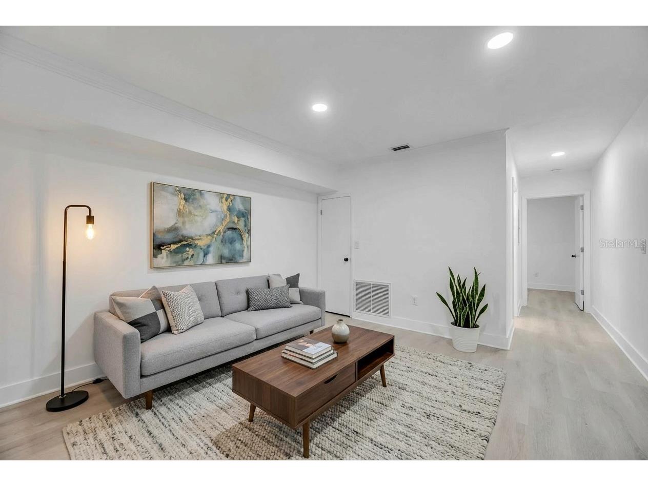 727 Kensington Lake Circle Brandon FL 33511 TB8499409 image17
