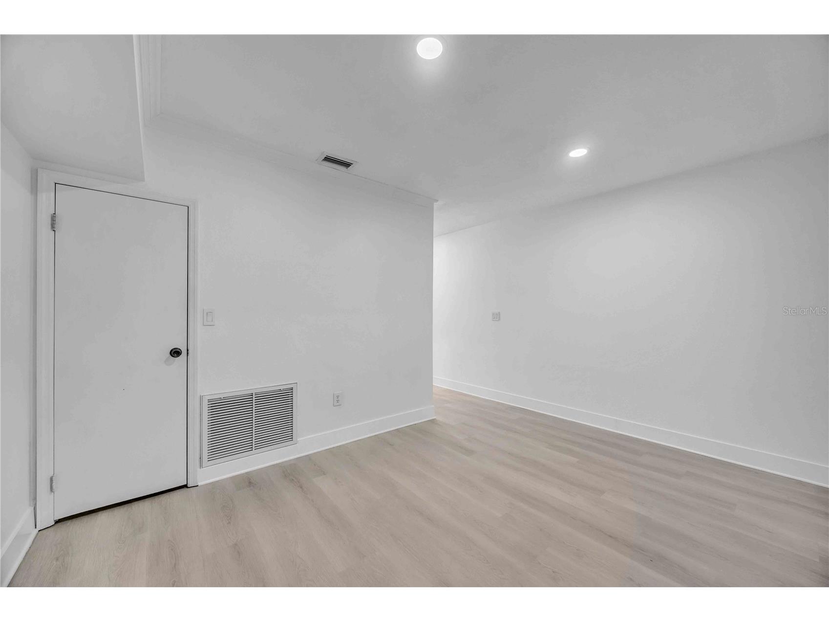 727 Kensington Lake Circle Brandon FL 33511 TB8499409 image20