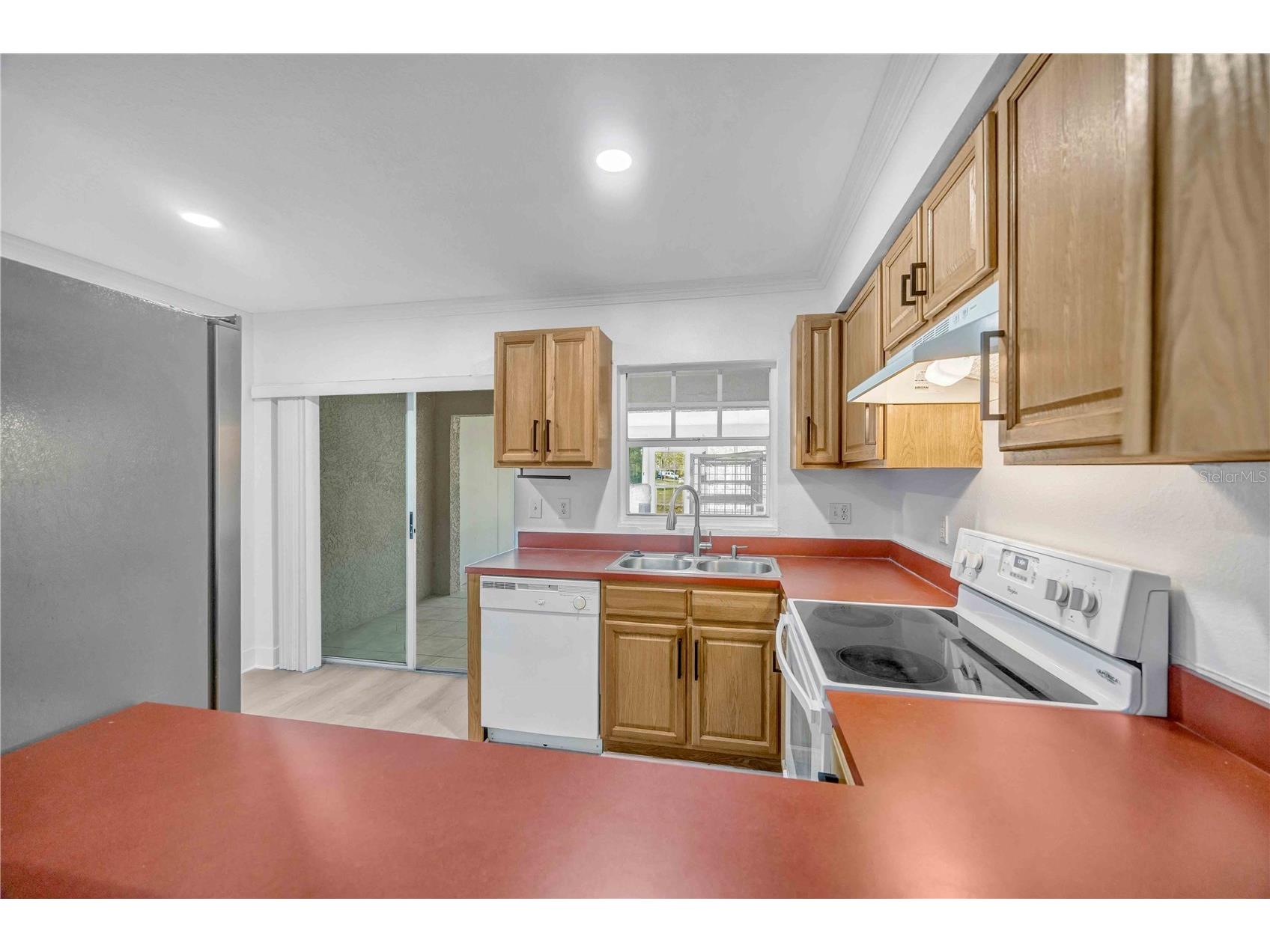 727 Kensington Lake Circle Brandon FL 33511 TB8499409 image21