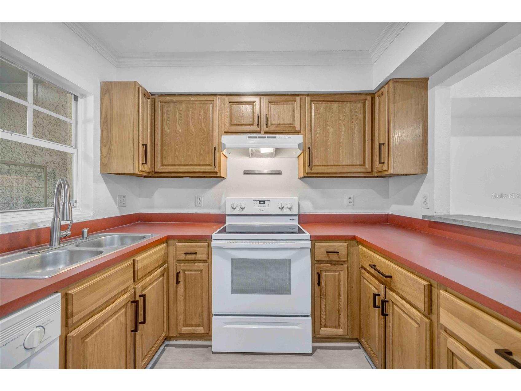 727 Kensington Lake Circle Brandon FL 33511 TB8499409 image26