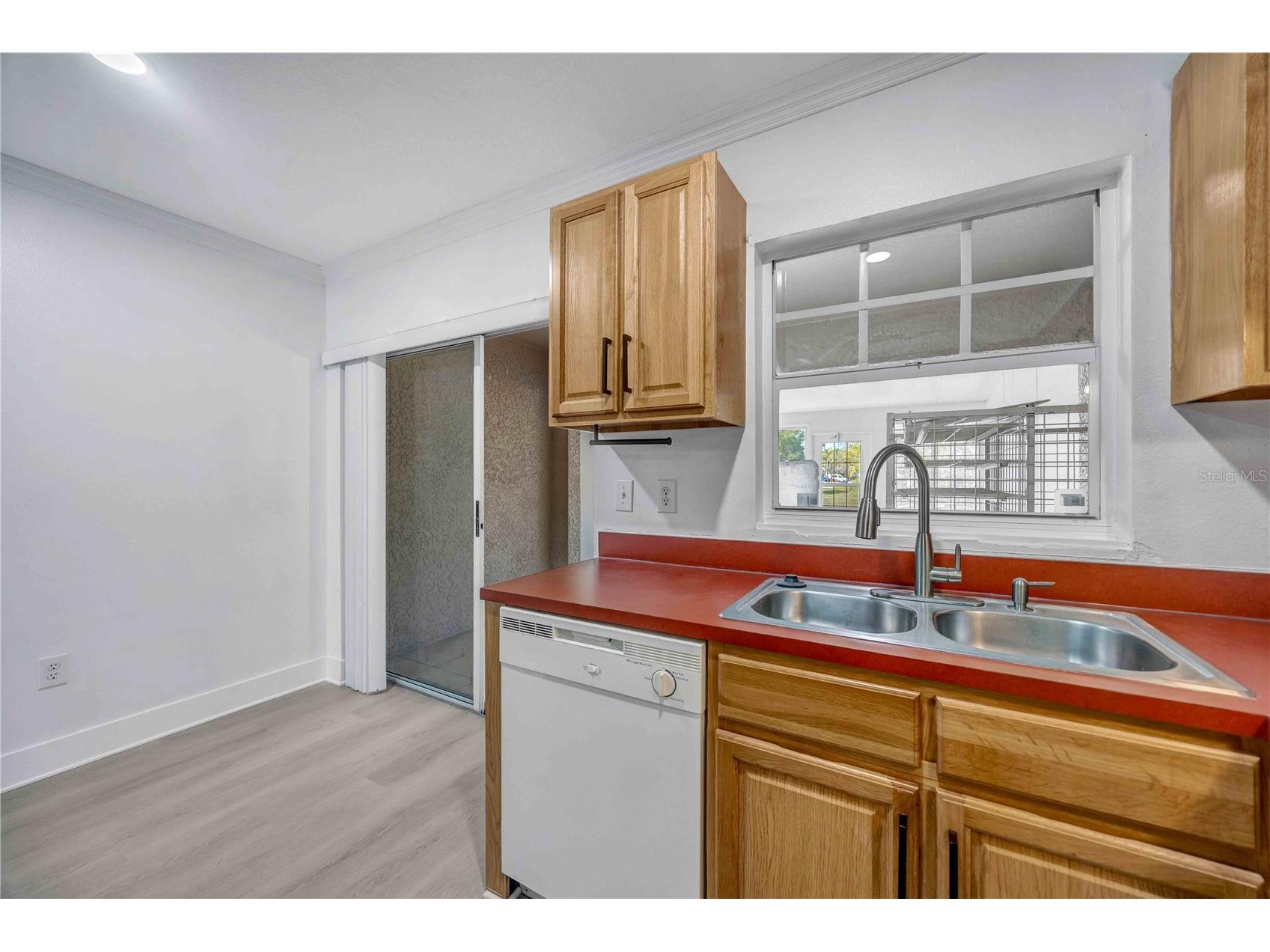727 Kensington Lake Circle Brandon FL 33511 TB8499409 image27