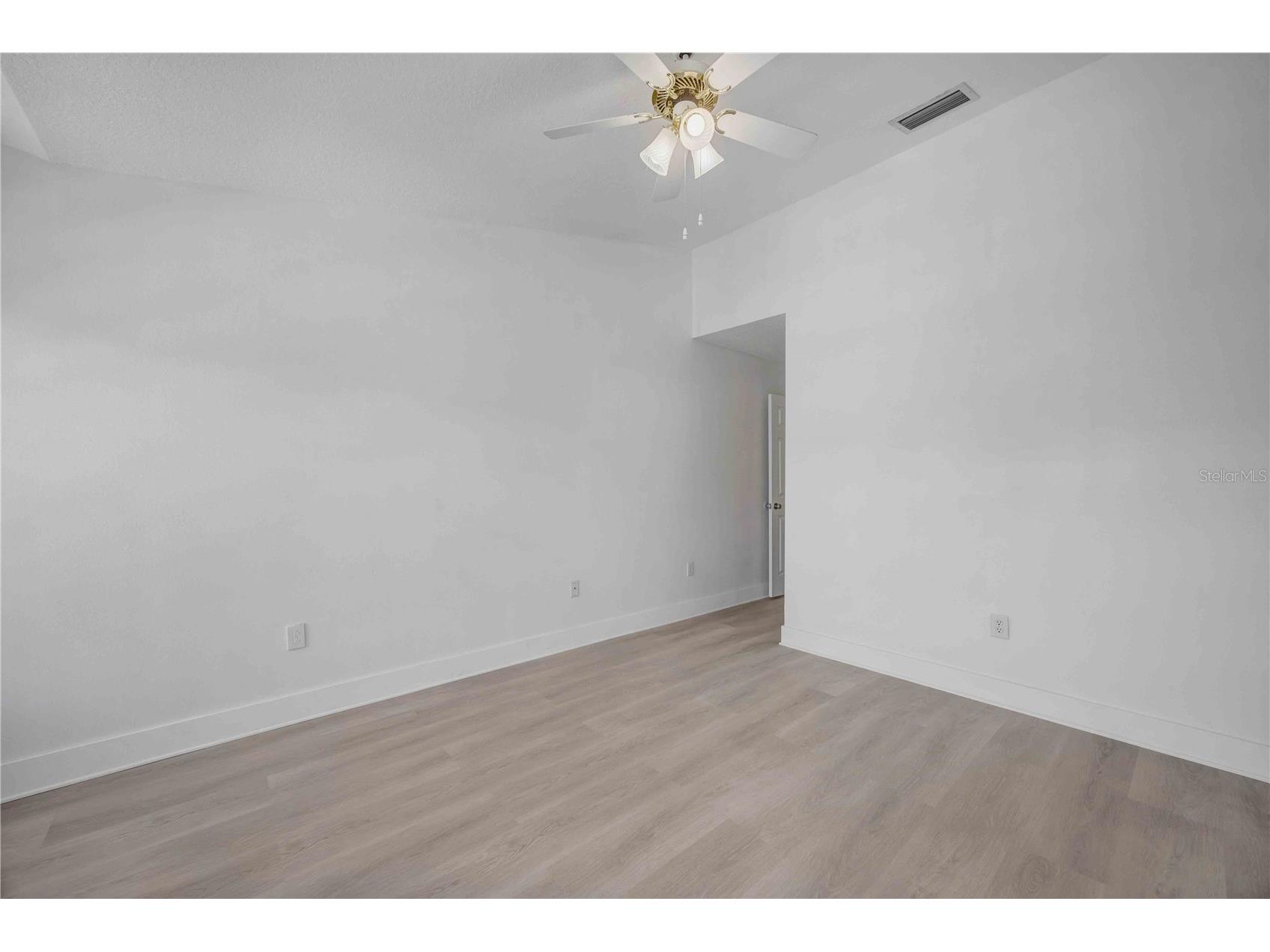 727 Kensington Lake Circle Brandon FL 33511 TB8499409 image35