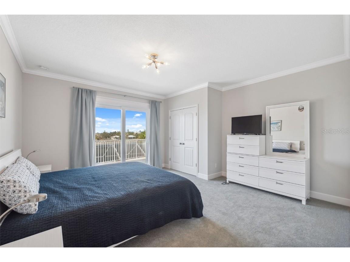 727 Key Royale Drive Holmes Beach FL 34217 TB8348338 image35