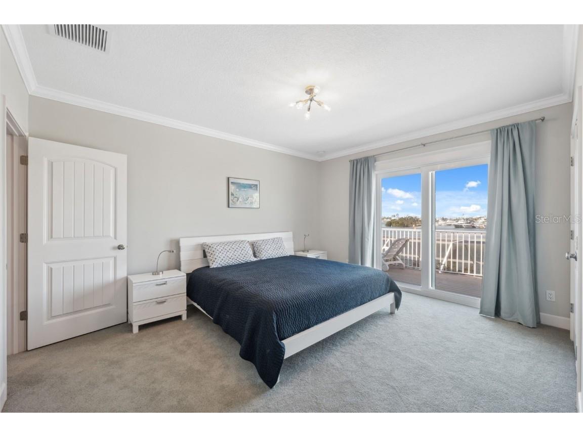 727 Key Royale Drive Holmes Beach FL 34217 TB8348338 image36