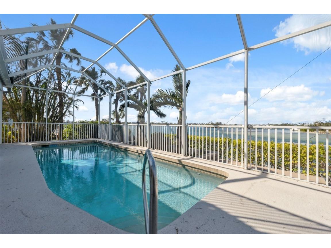 727 Key Royale Drive Holmes Beach FL 34217 TB8348338 image44