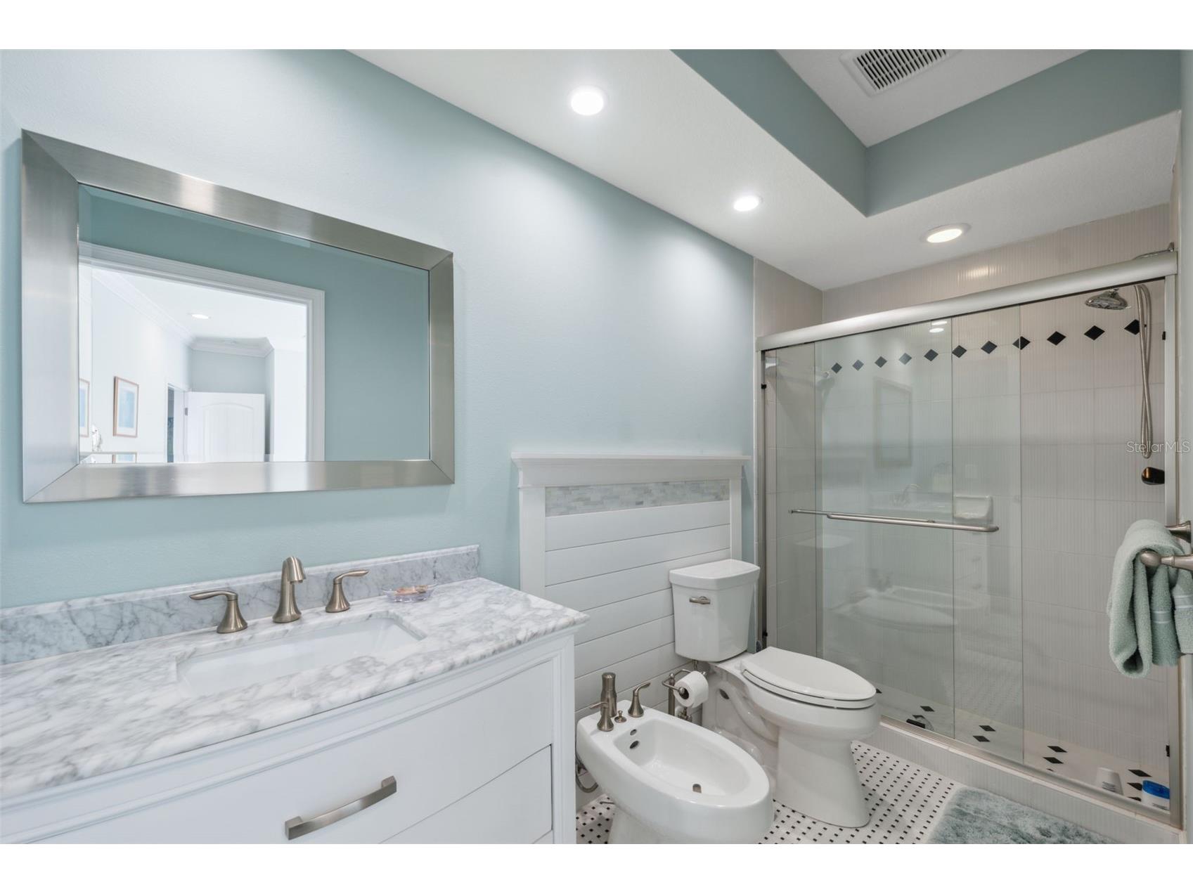 727 Key Royale Drive Holmes Beach FL 34217 TB8512426 image29